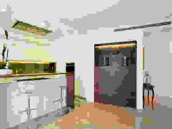 Lemayr Thomas Minimalist living room