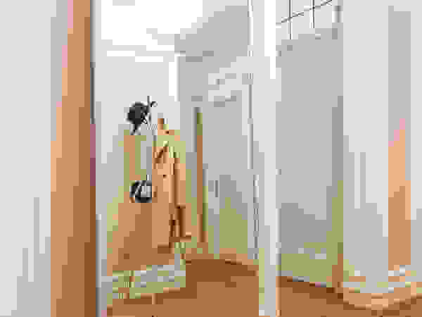 Aangenaam Interieuradvies Modern Corridor, Hallway and Staircase