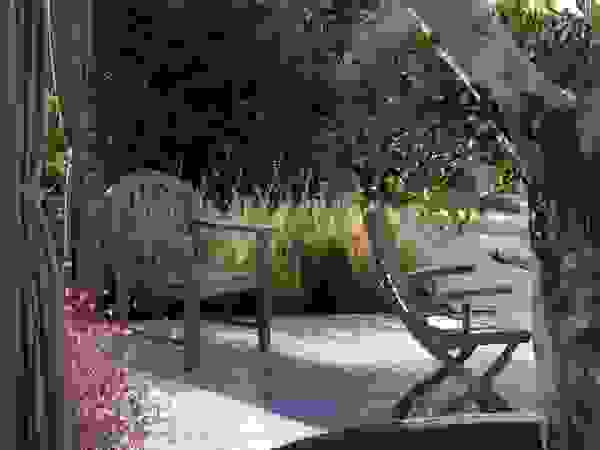 CONCEPTUELLES PAYSAGE ET DECORATION Modern Garden