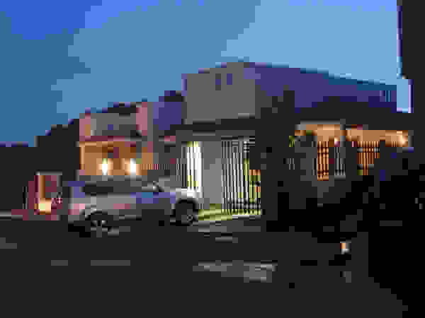 Base-Arquitectura Modern houses