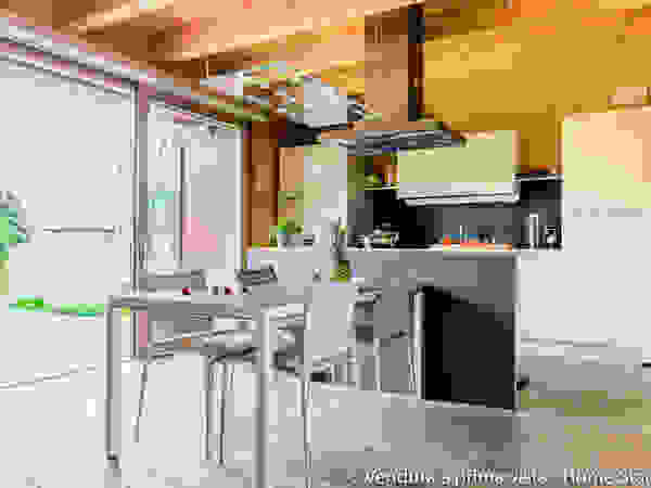 Venduta a Prima Vista Modern Kitchen