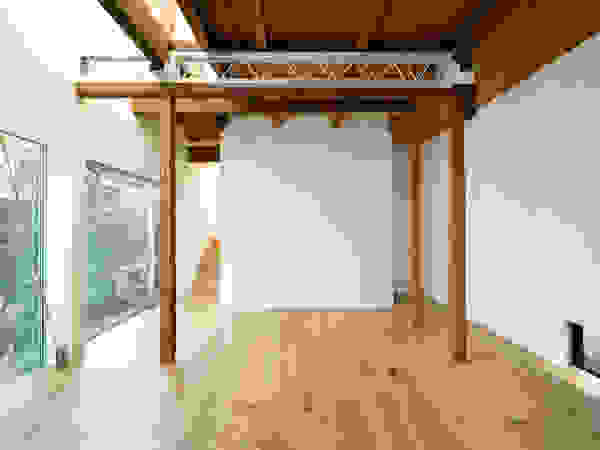 ディンプル建築設計事務所 Modern living room