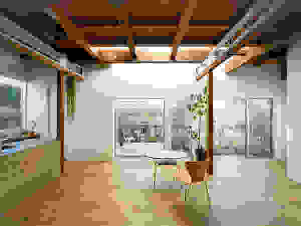 ディンプル建築設計事務所 Modern dining room