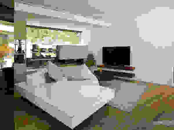 Make Architects + Interior Studio Living roomSofas & armchairs