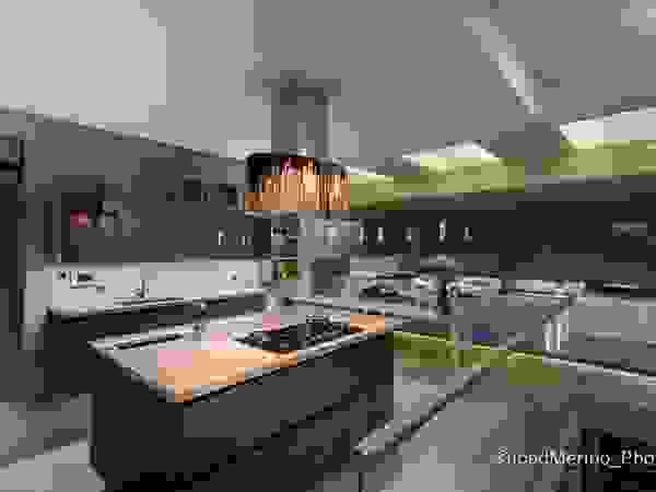 Kroma Photo Modern kitchen