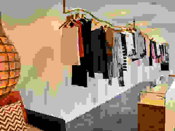 FASHION RACKS Guzman Studio Dressing roomWardrobes & drawers