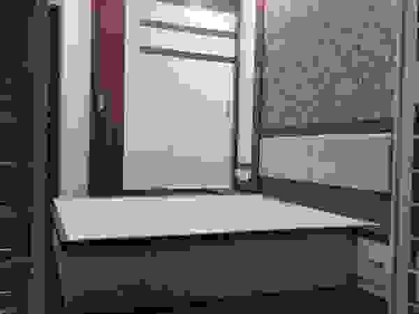 SHARADA INTERIORS Moderne Schlafzimmer
