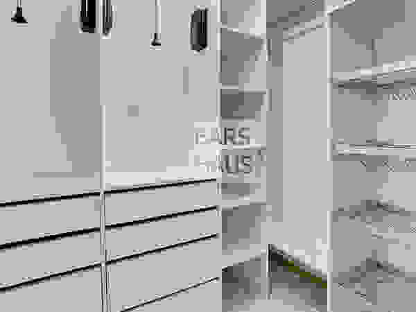 Bars Haus
