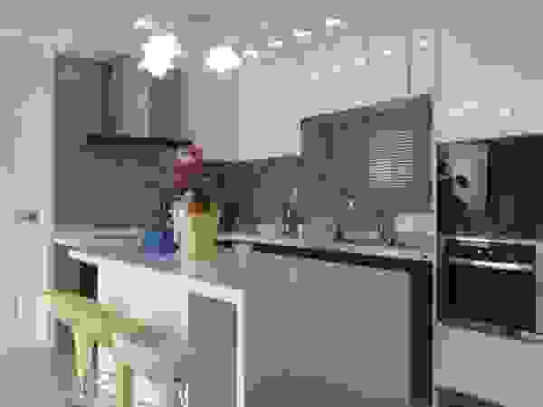 Goodhaus Modern kitchen