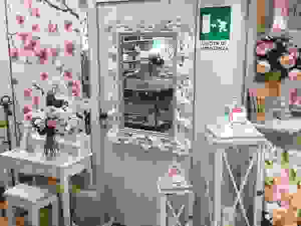 Andrea Delcuratolo Offices & stores