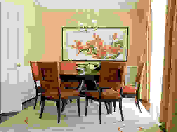 Shanghai Chic - Dining Room Lorna Gross Interior Design اتاق غذاخوری Red