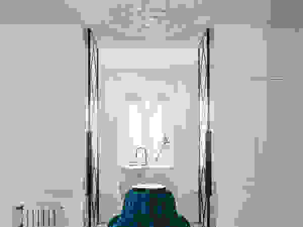 NOMADE ARCHITETTURA E INTERIOR DESIGN Classic style corridor, hallway and stairs
