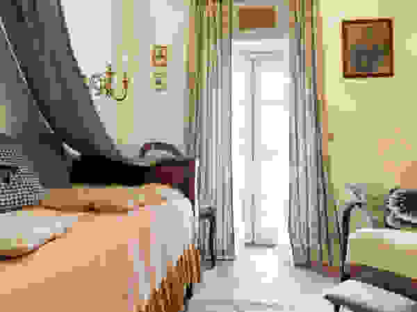 L'Antica s.a.s. Modern style bedroom