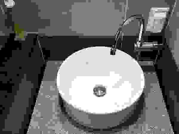 유쾌한녀석들 Moderne Badezimmer