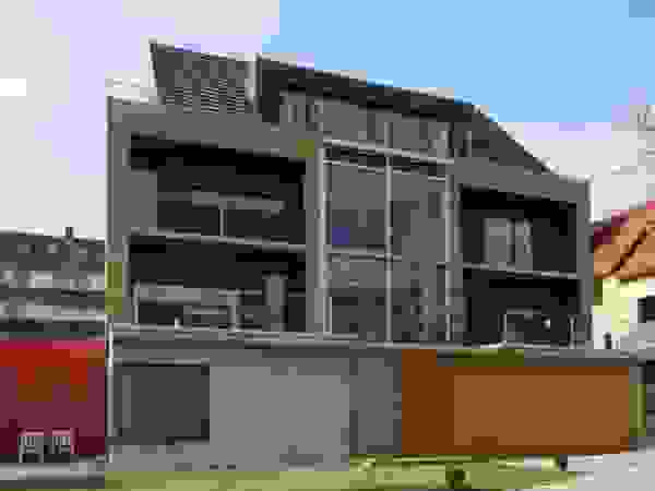 ARCHITEKTEN GECKELER Modern houses Wood Black