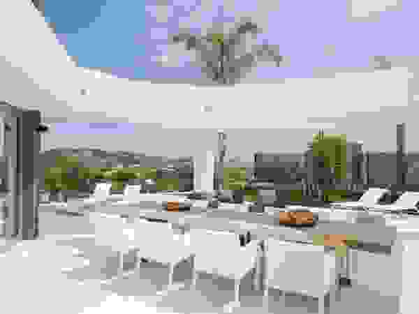 Miralbo Urbana S.L. Modern balcony, veranda & terrace
