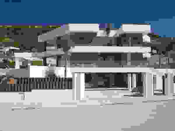 Miralbo Urbana S.L. Modern houses