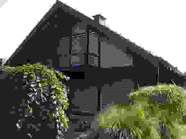 Mester Fenster-Rollladen-Markisen Classic style houses