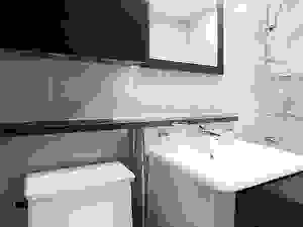일곱기둥 인테리어 Modern bathroom