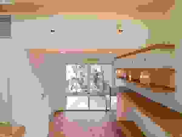 前田敦計画工房 Modern living room