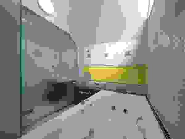 前田敦計画工房 Modern bathroom