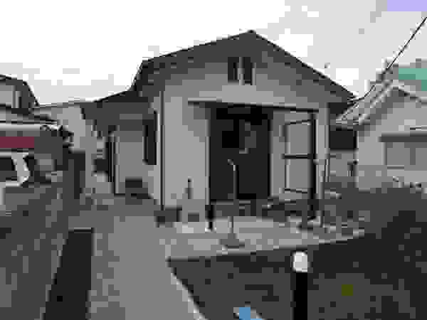 マルモコハウス Rumah Modern