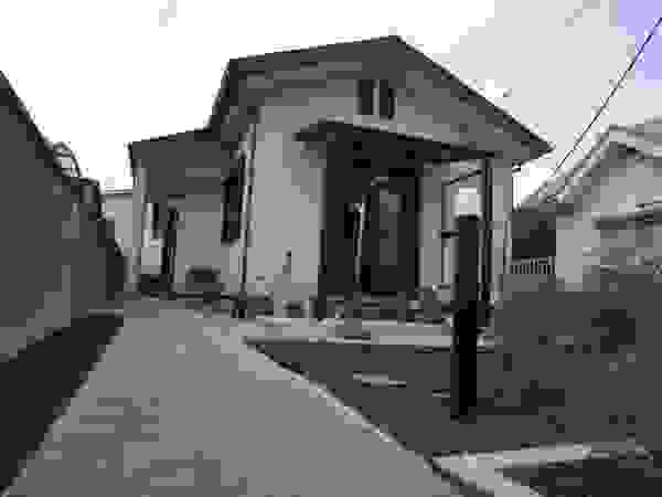 マルモコハウス Rumah Modern