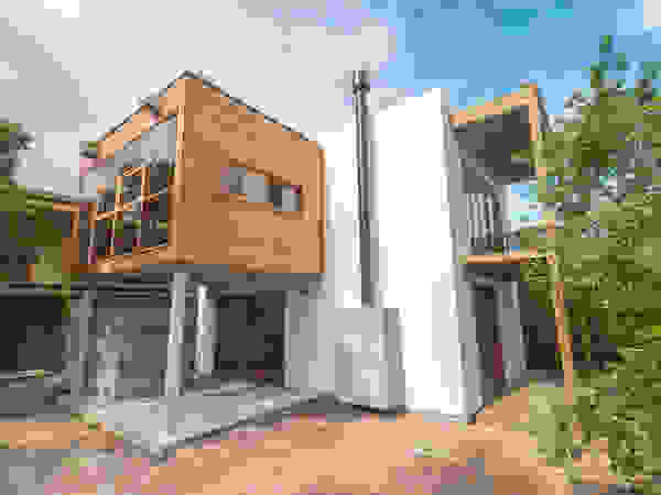 A+R arquitetura Modern Houses