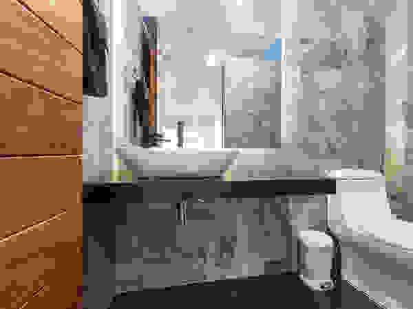 SANTIAGO PARDO ARQUITECTO Modern Bathroom