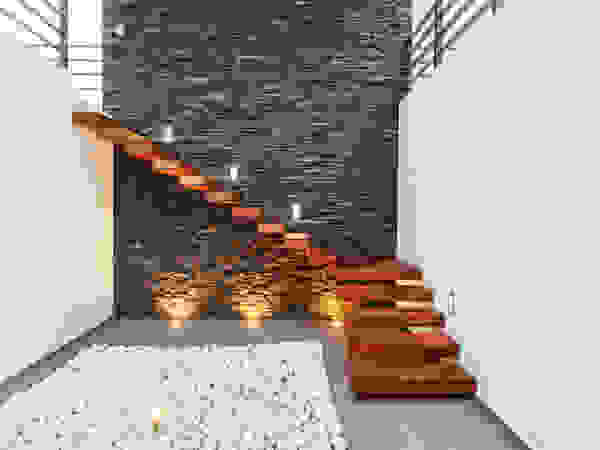 SANTIAGO PARDO ARQUITECTO Modern Corridor, Hallway and Staircase