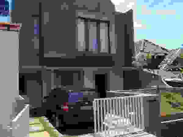 Parametr Architecture Single family home Stone Grey