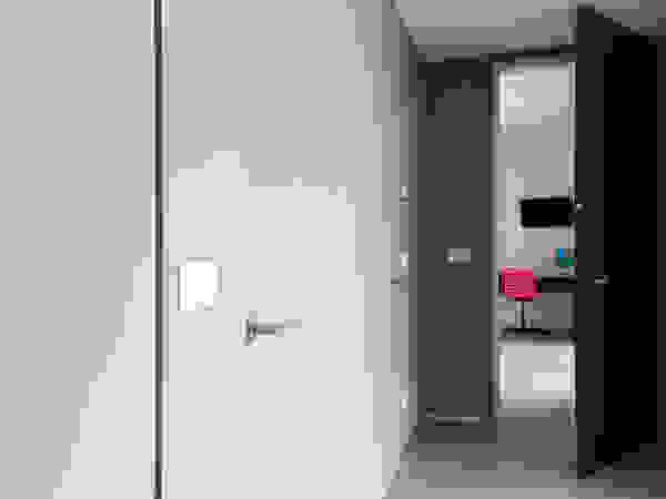 Stefano Pedroni Modern Corridor, Hallway and Staircase