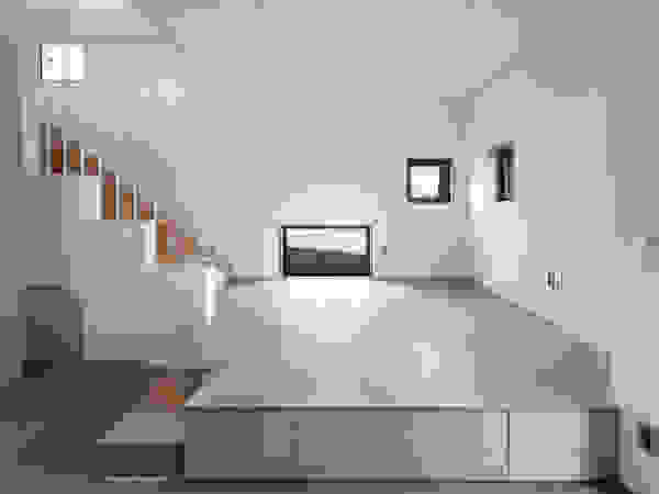 (주)유타건축사사무소 Modern Corridor, Hallway and Staircase