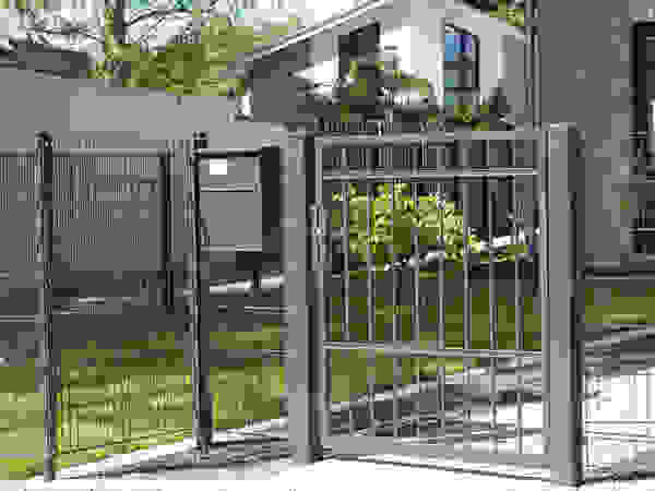 Nordzaun Halaman depan Besi/Baja Grey