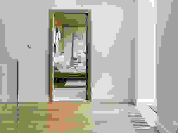 formativ. indywidualne projekty wnętrz Modern corridor, hallway & stairs White