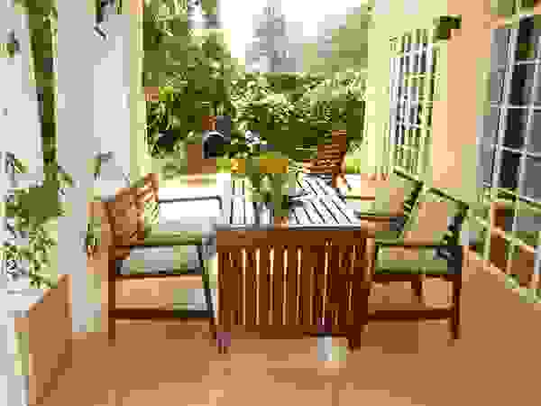 Lúmina Home Staging Balconies, verandas & terraces Furniture Wood Wood effect
