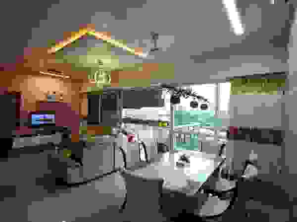 The Up-Scale House Thumbnail Design Studio Modern dining room