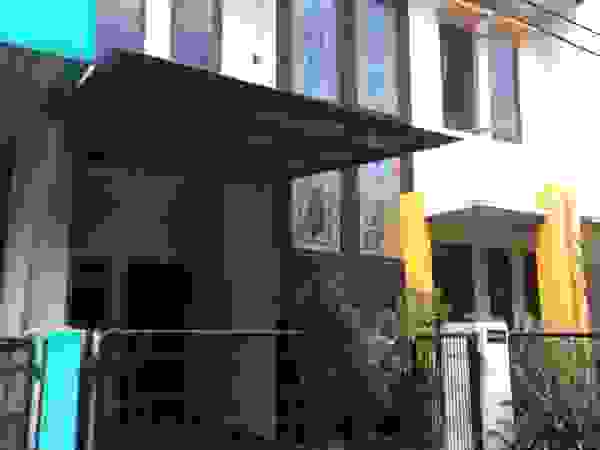 Rumah Desain Tropis
