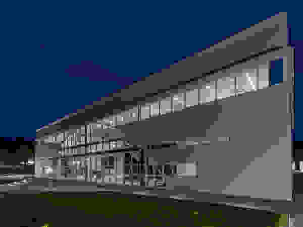 GIAN MARCO CANNAVICCI ARCHITETTO Office buildings
