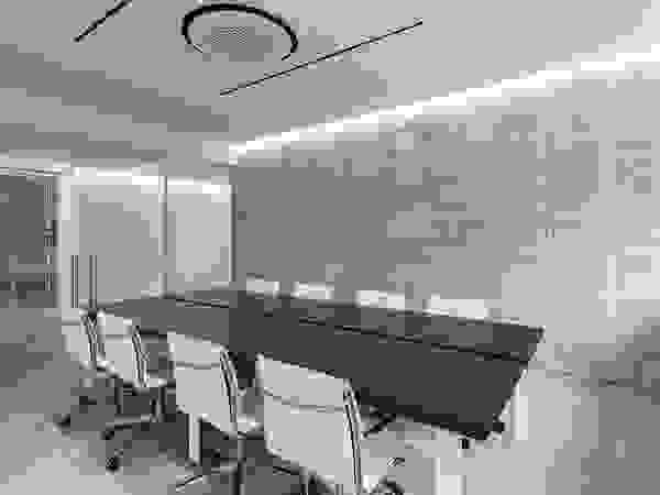 GIAN MARCO CANNAVICCI ARCHITETTO Office buildings
