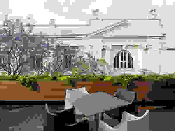 Boué Arquitectos Modern balcony, veranda & terrace