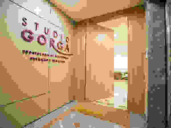 Marcella Loeb Modern clinics Wood Wood effect