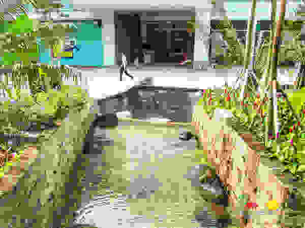 PT. Kampung Flora Cipta Shopping Centres