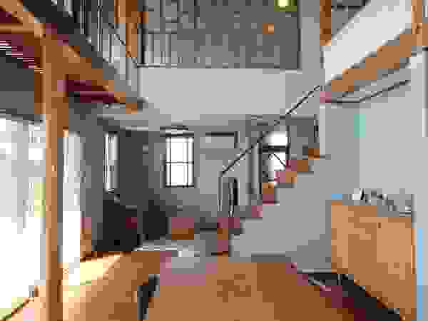 大出設計工房 OHDE ARCHITECT STUDIO ห้องนั่งเล่น
