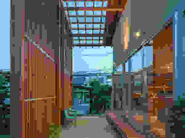 水石浩太建築設計室/ MIZUISHI Architect Atelier Modern Houses