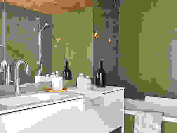 YLAB Arquitectos Scandinavian style bathroom