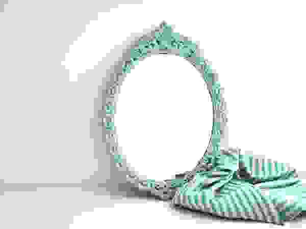 Revì Art - Upcycling Furniture Design Office spaces & stores Metal Turquoise