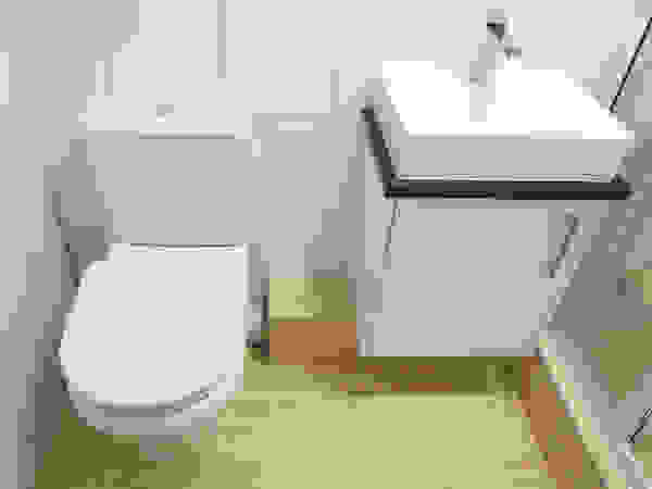 ContainaTech Casas de banho minimalistas