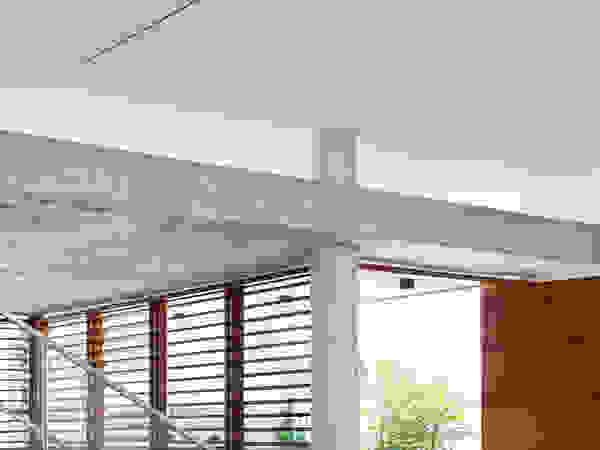 Martins Lucena Arquitetos Minimalist walls & floors