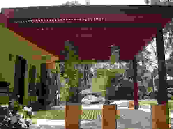 TECAS PISOS Y MADERAS SAS Balconies, verandas & terraces Furniture